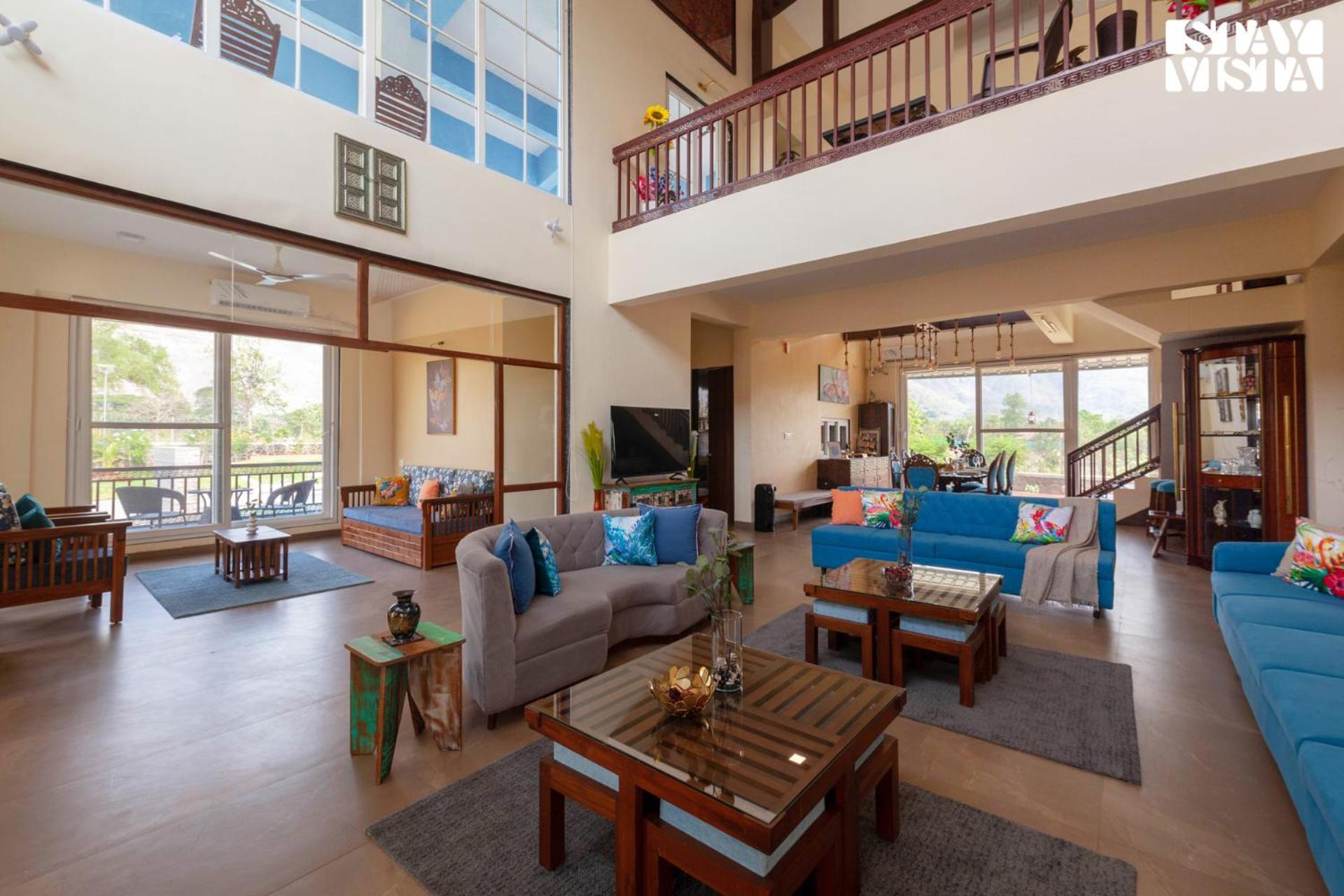 Stayvista'S Hillside Meadows - Mountainside Retreat With Farm View, Pool & Deck, Lawn & Gazebo Chinchavli エクステリア 写真